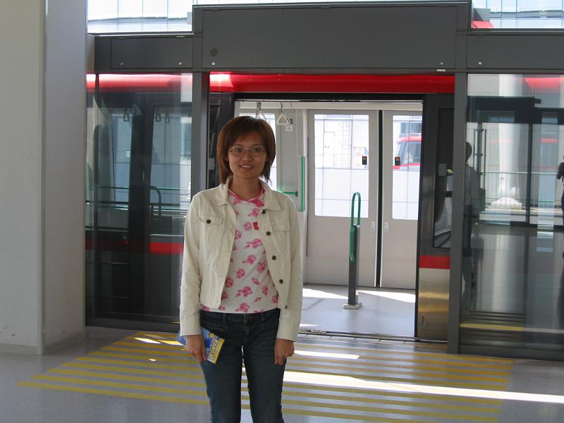 在電車前面照張像.JPG
