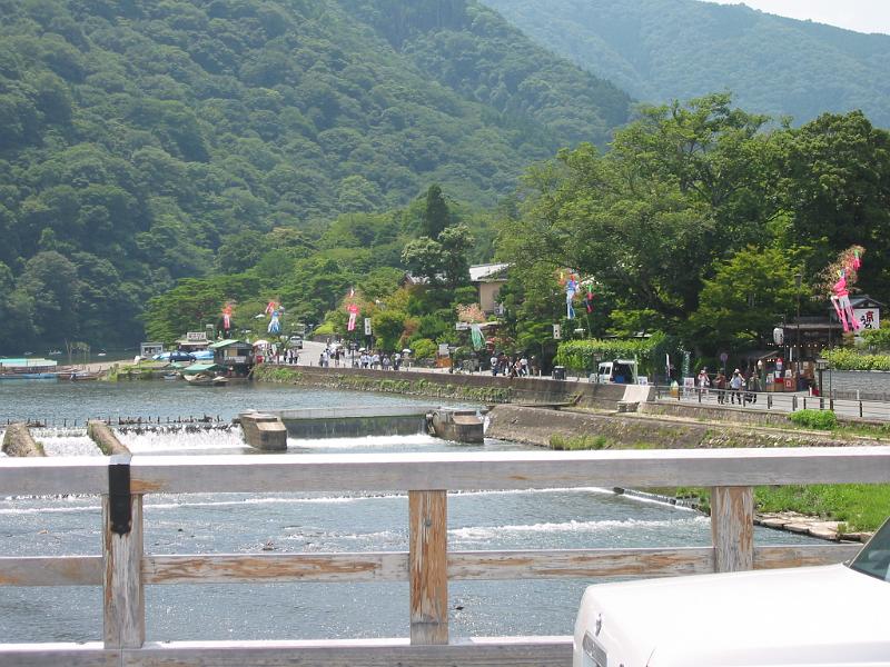 由渡月橋上照的風景.JPG