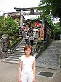 這裡有很多祈求因緣的小物品