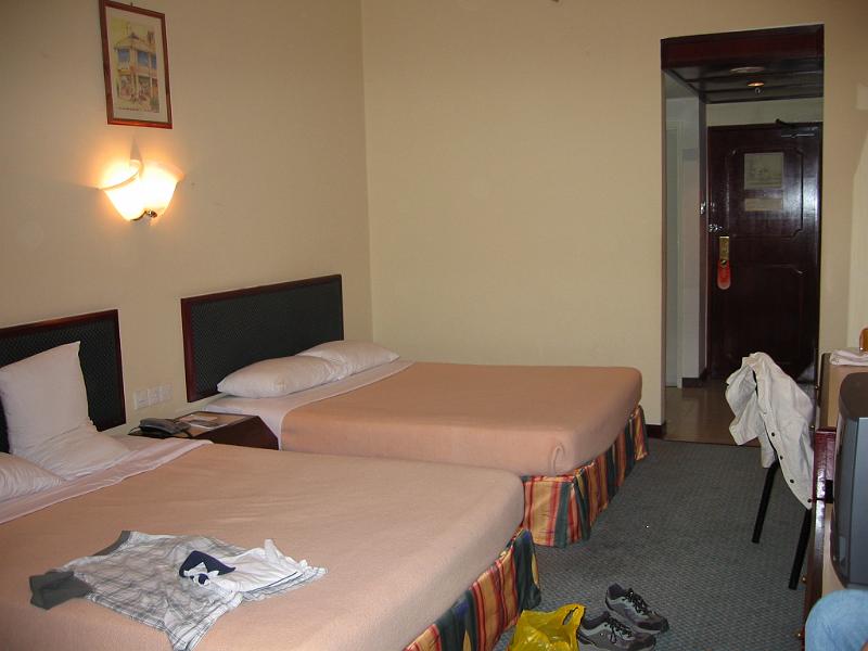 104-0410_IMG.JPG