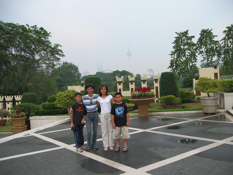105-0541_IMG.JPG
